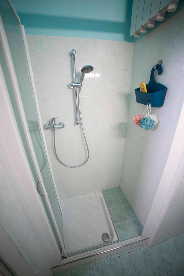 Apartment Valia Pitti 3 *